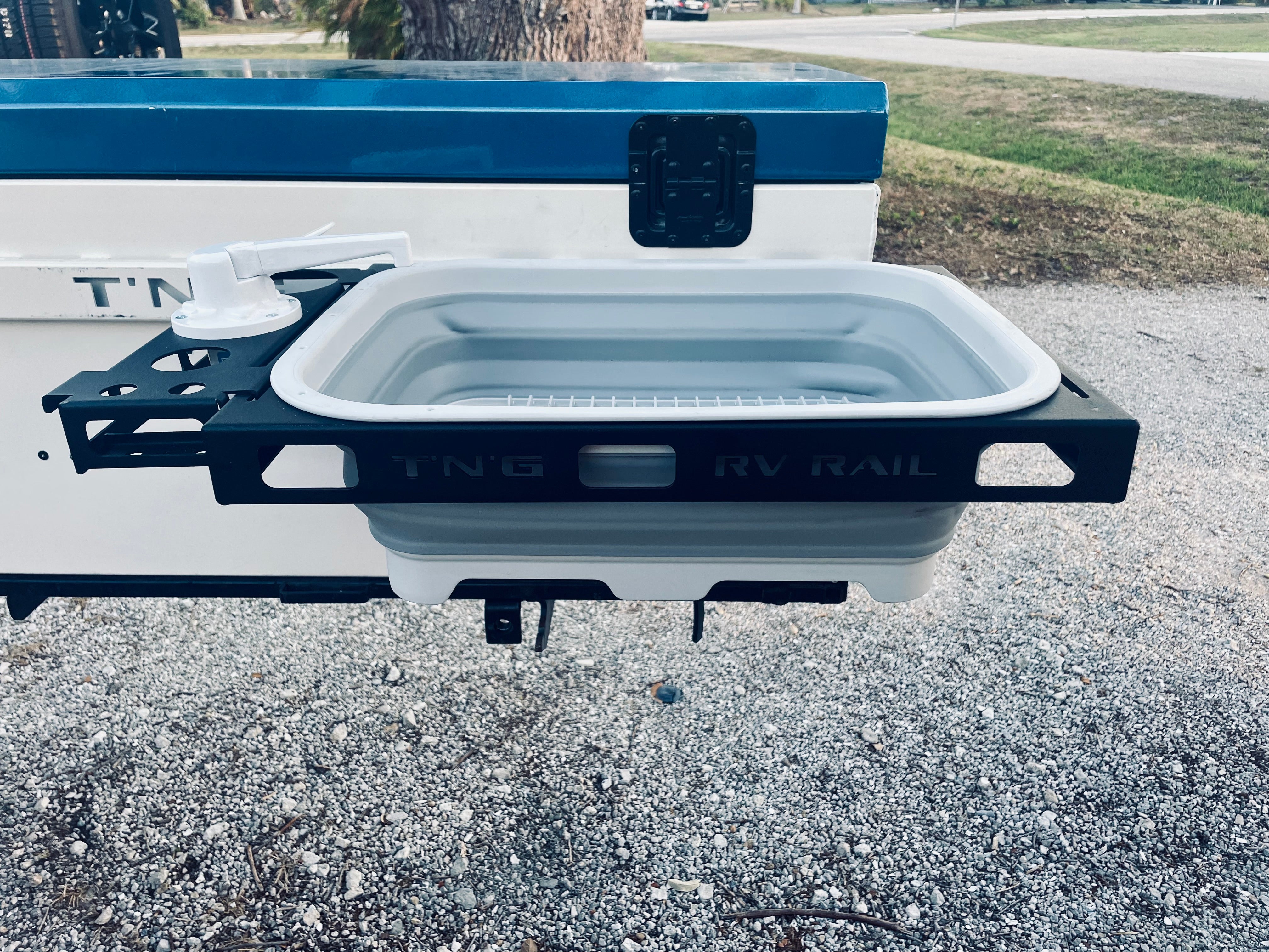 Collapsible Sink – TailgateNGo